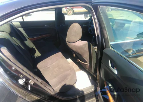 2011 Honda Accord 2.4 Ex из США, поврежденный, VIN 1HGCP2E7XBA073935